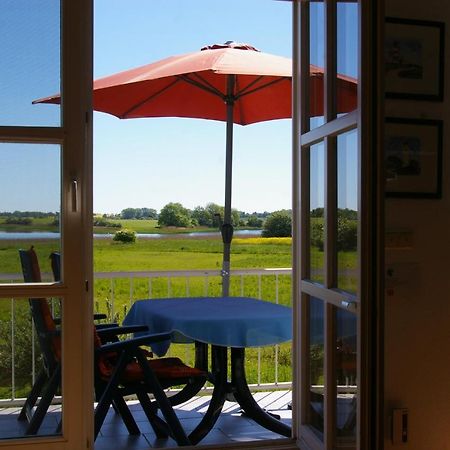 Ferienwohnung Boddenblick Zudar Extérieur photo